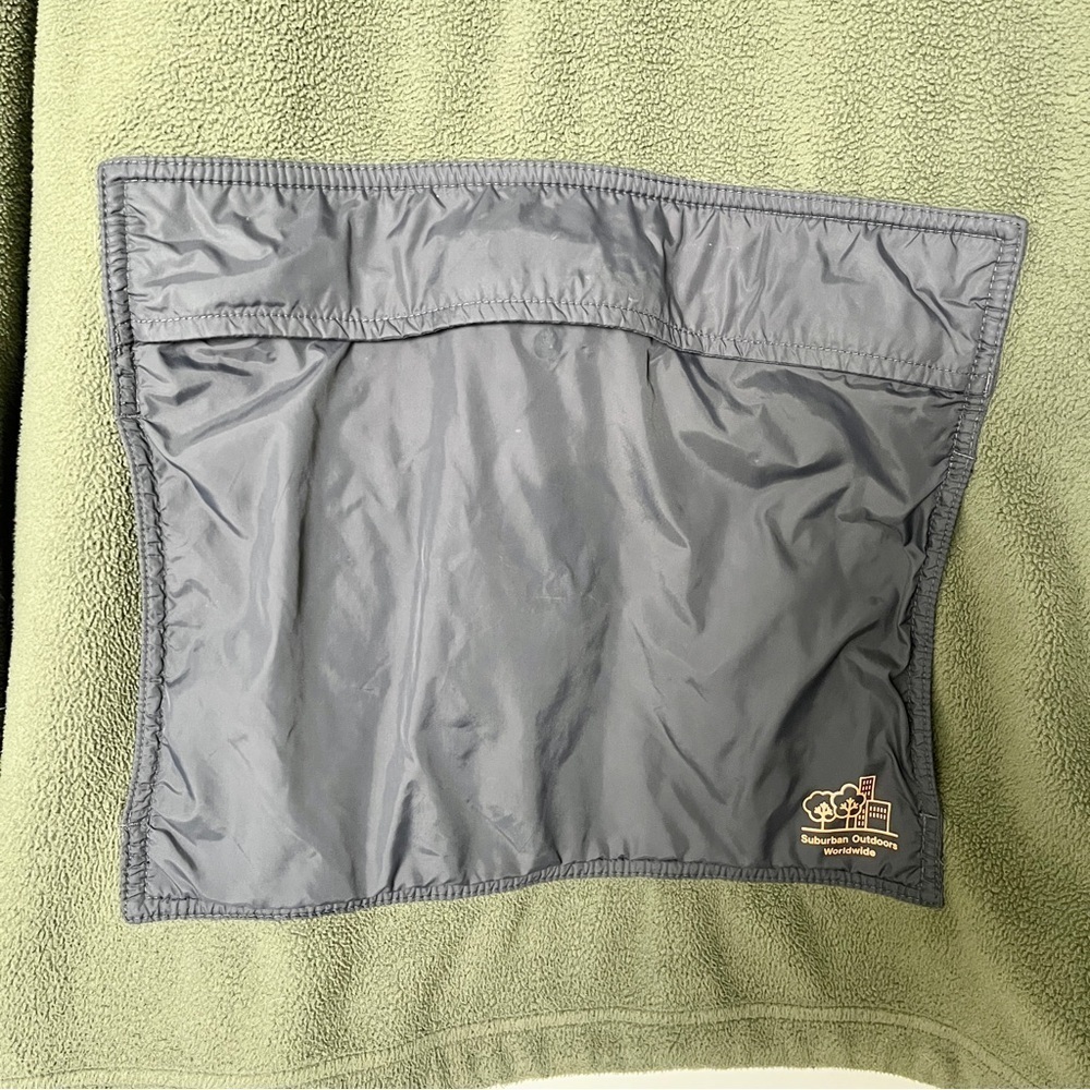 H&M Oversized Olive Green Zip-Up Fleece Sweater –Cozy & Streetwear-Ready, Medium - Picture 6 of 14